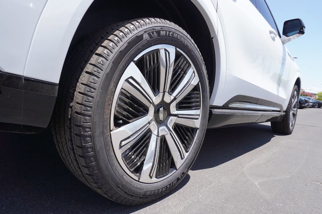 New 2025 Cadillac Escalade IQ Luxury 2 image 6