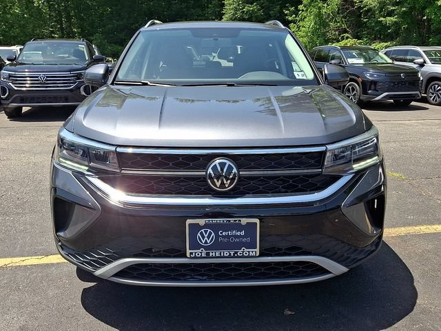 Certified 2022 Volkswagen Taos SE AWD/4WD image 3