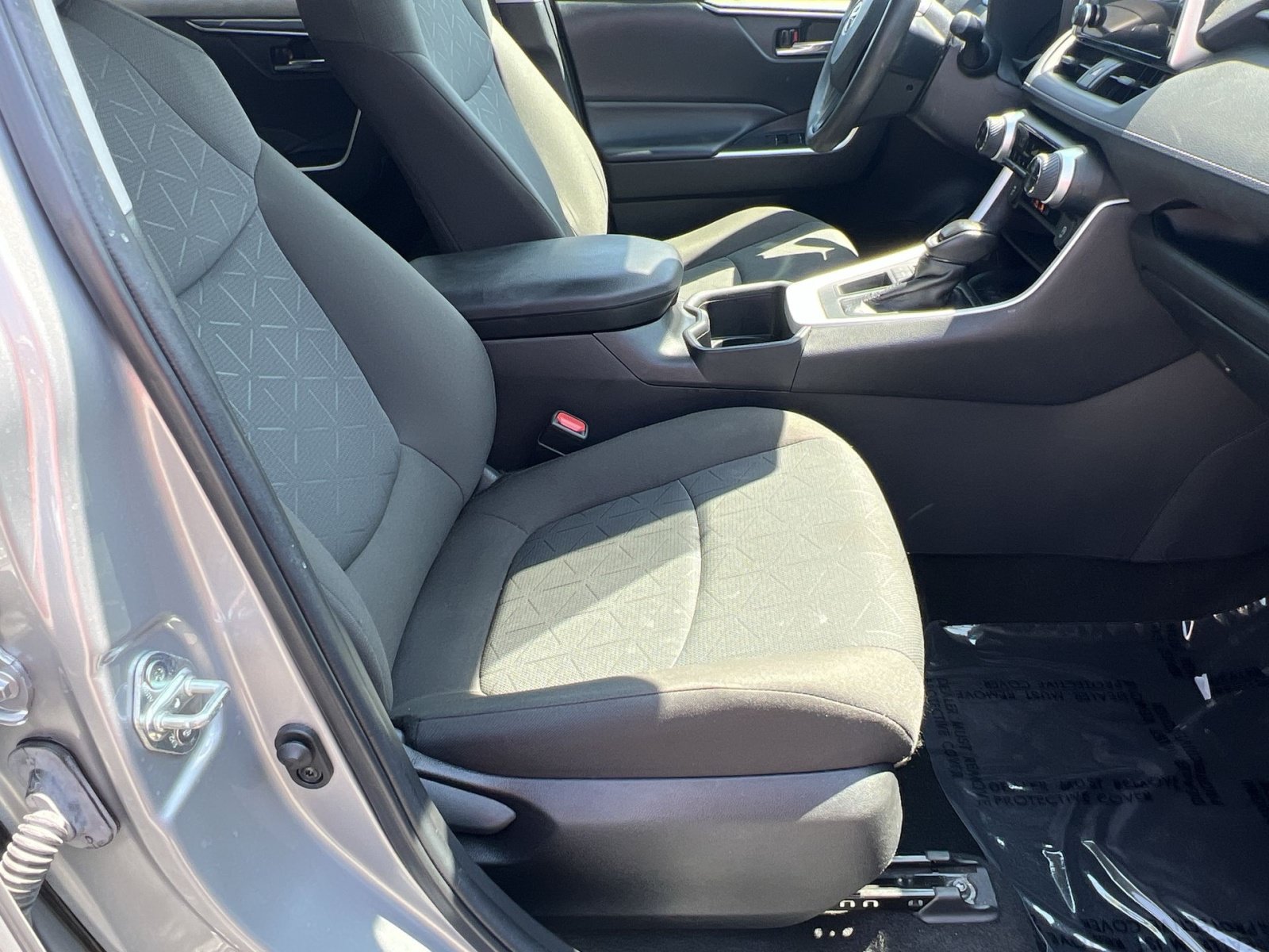 Used 2023 Toyota RAV4 XLE w/ Convenience Package FWD image 26