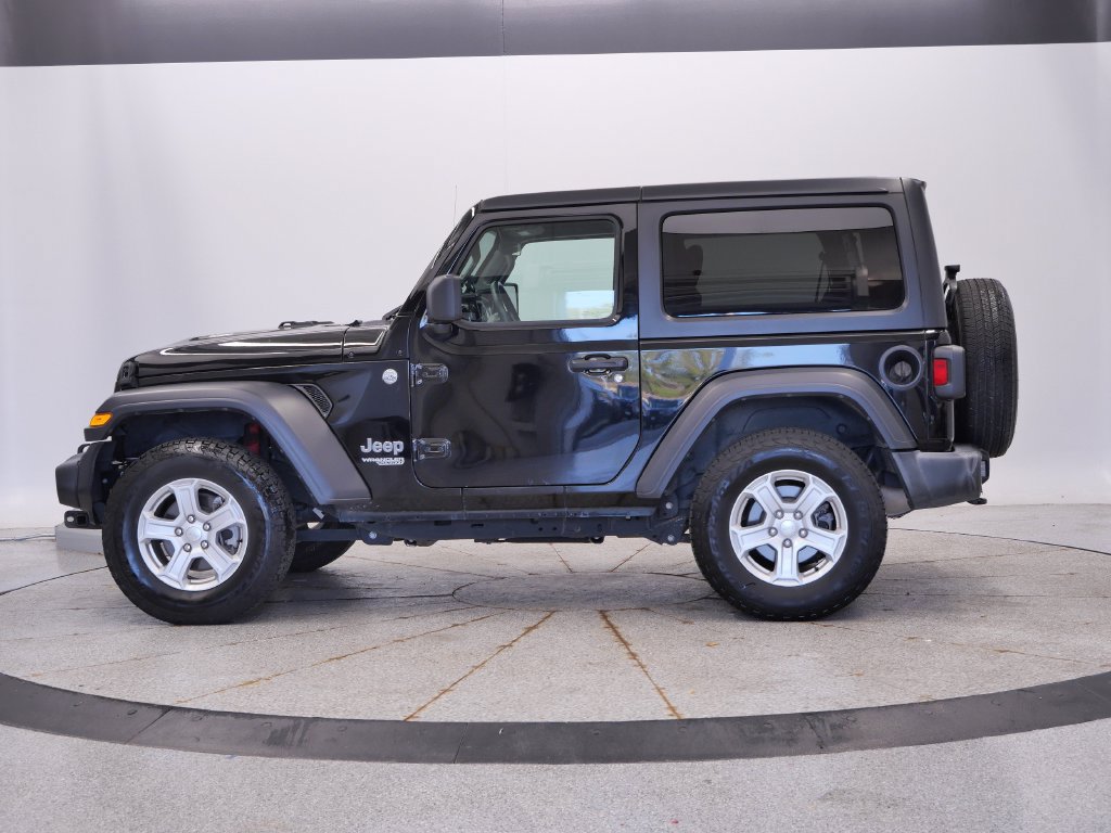 Certified 2019 Jeep Wrangler Sport AWD/4WD image 2