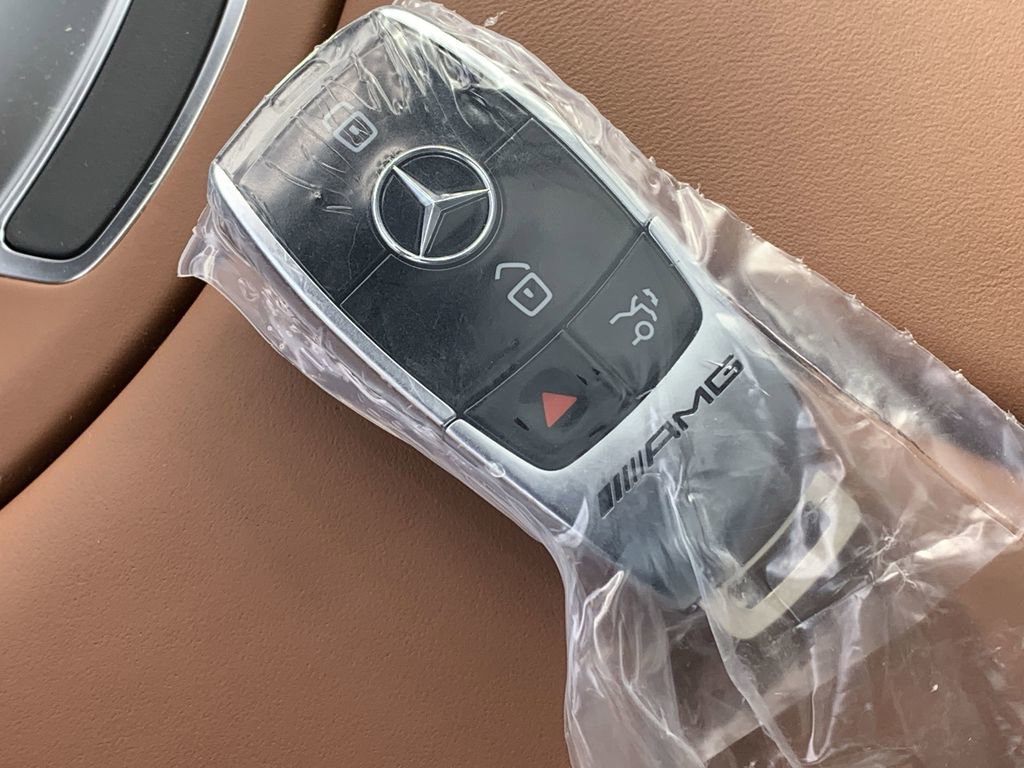 Used 2022 Mercedes-Benz AMG GT 43 image 27