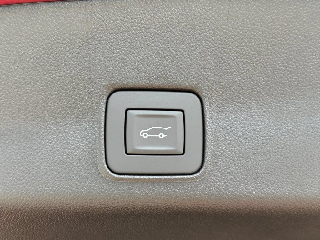 New 2026 Chevrolet TrailBlazer RS w/ Convenience Package AWD/4WD image 19