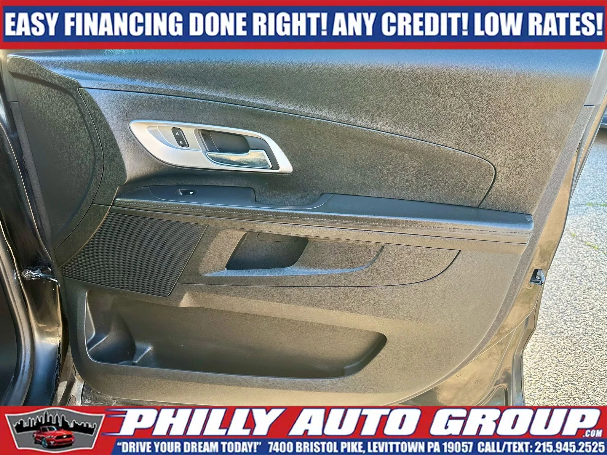 Used 2017 Chevrolet Equinox LT w/ Convenience Package image 18