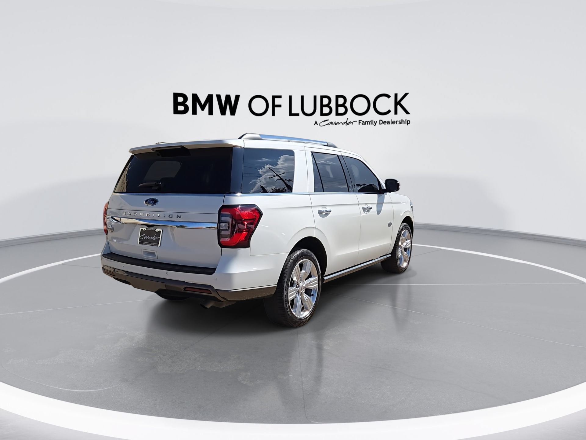 Used 2024 Ford Expedition King Ranch AWD/4WD image 8