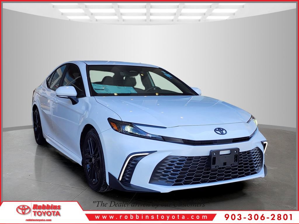 Used 2025 Toyota Camry SE w/ Convenience Package