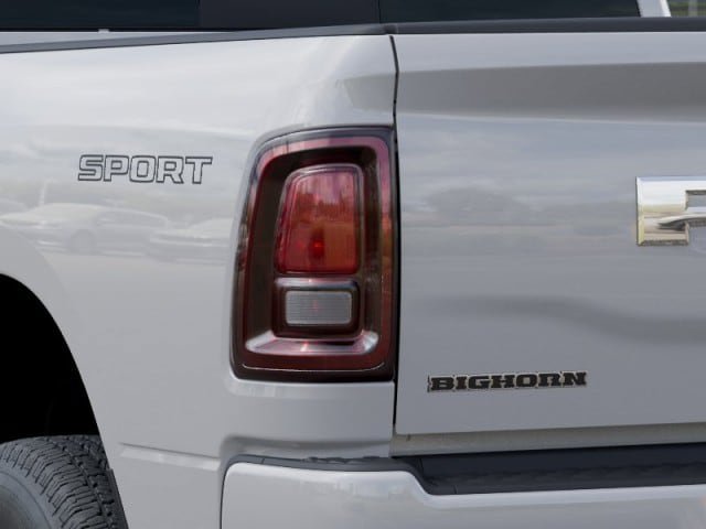 New 2025 RAM 2500 Big Horn AWD/4WD image 9