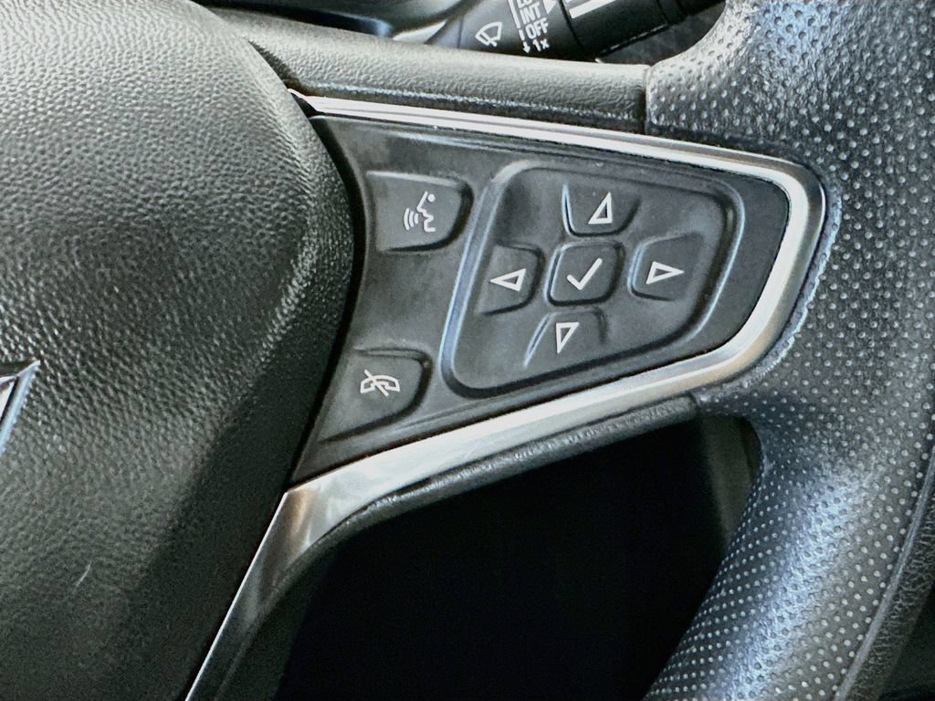 Used 2024 Chevrolet Malibu LS w/ Driver Confidence Package FWD image 24
