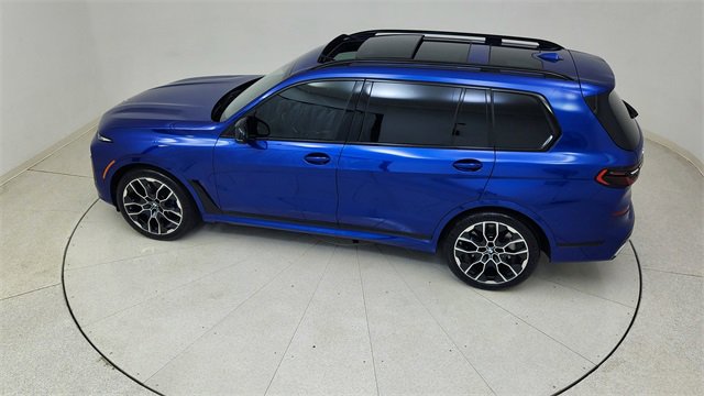 Used 2026 BMW X7 M60i image 84