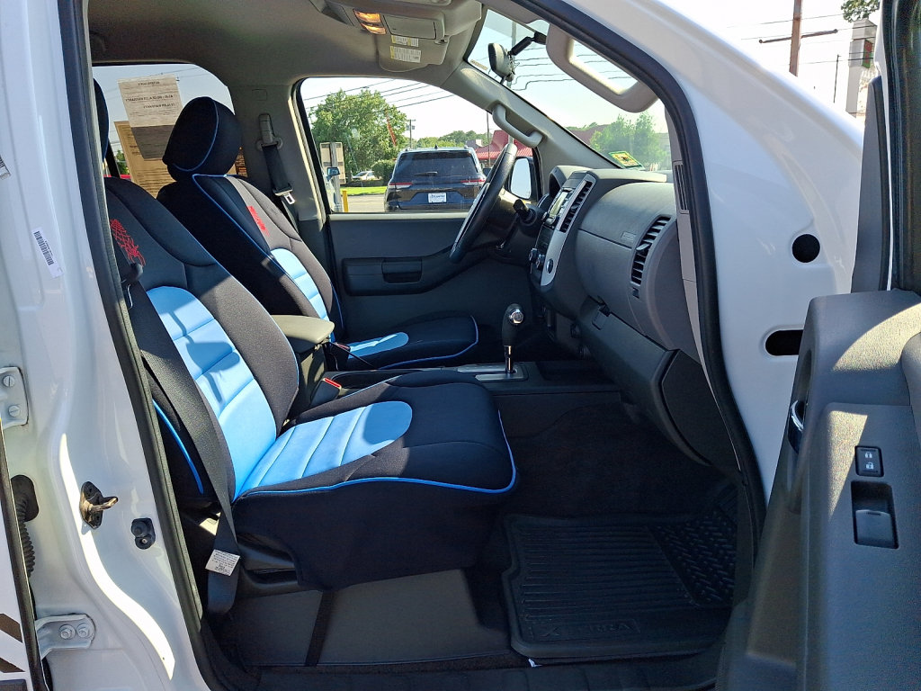 Used 2014 Nissan Xterra S AWD/4WD image 13