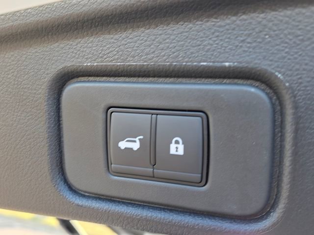 New 2026 Nissan Pathfinder Platinum w/ Cargo Package FWD image 14