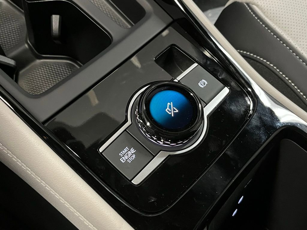 New 2026 Volkswagen Tiguan SEL R-Line image 14