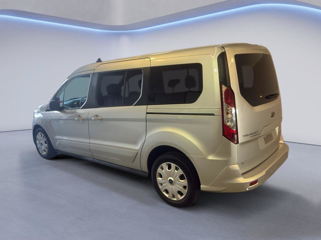 Used 2021 Ford Transit Connect XLT FWD image 5