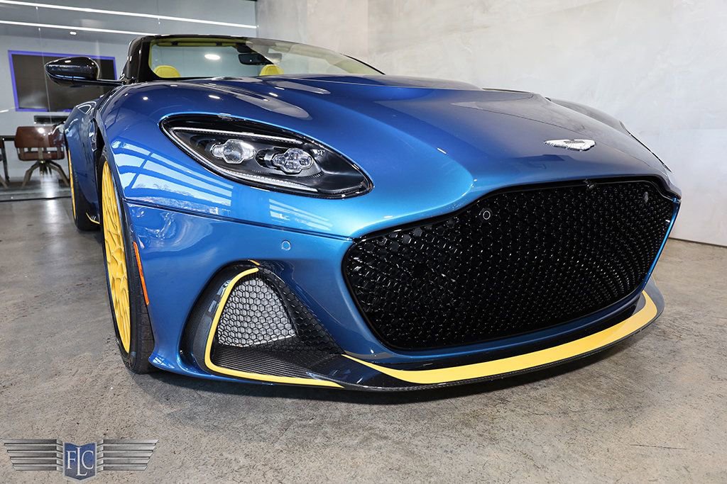 Used 2023 Aston Martin DBS Superleggera Volante image 11