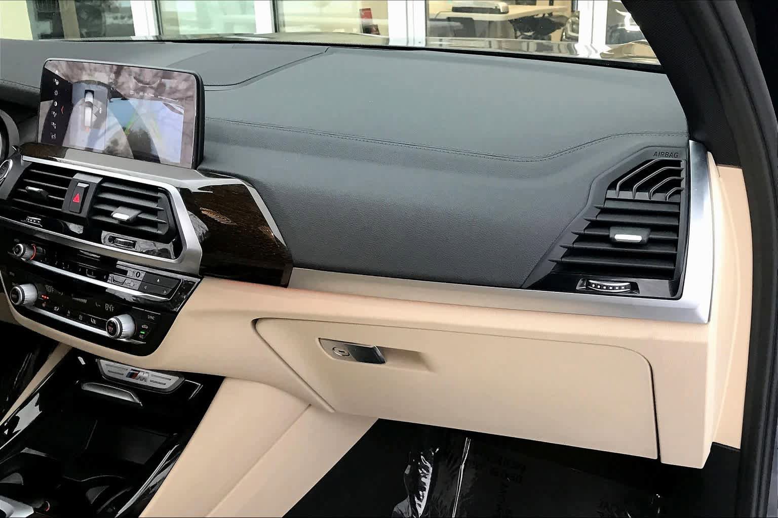 Used 2018 BMW X3 M40i image 18