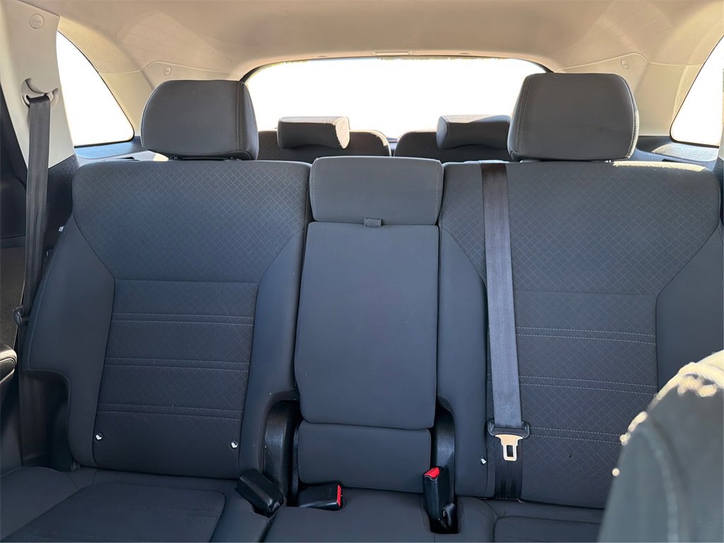 Used 2017 Kia Sorento LX image 14