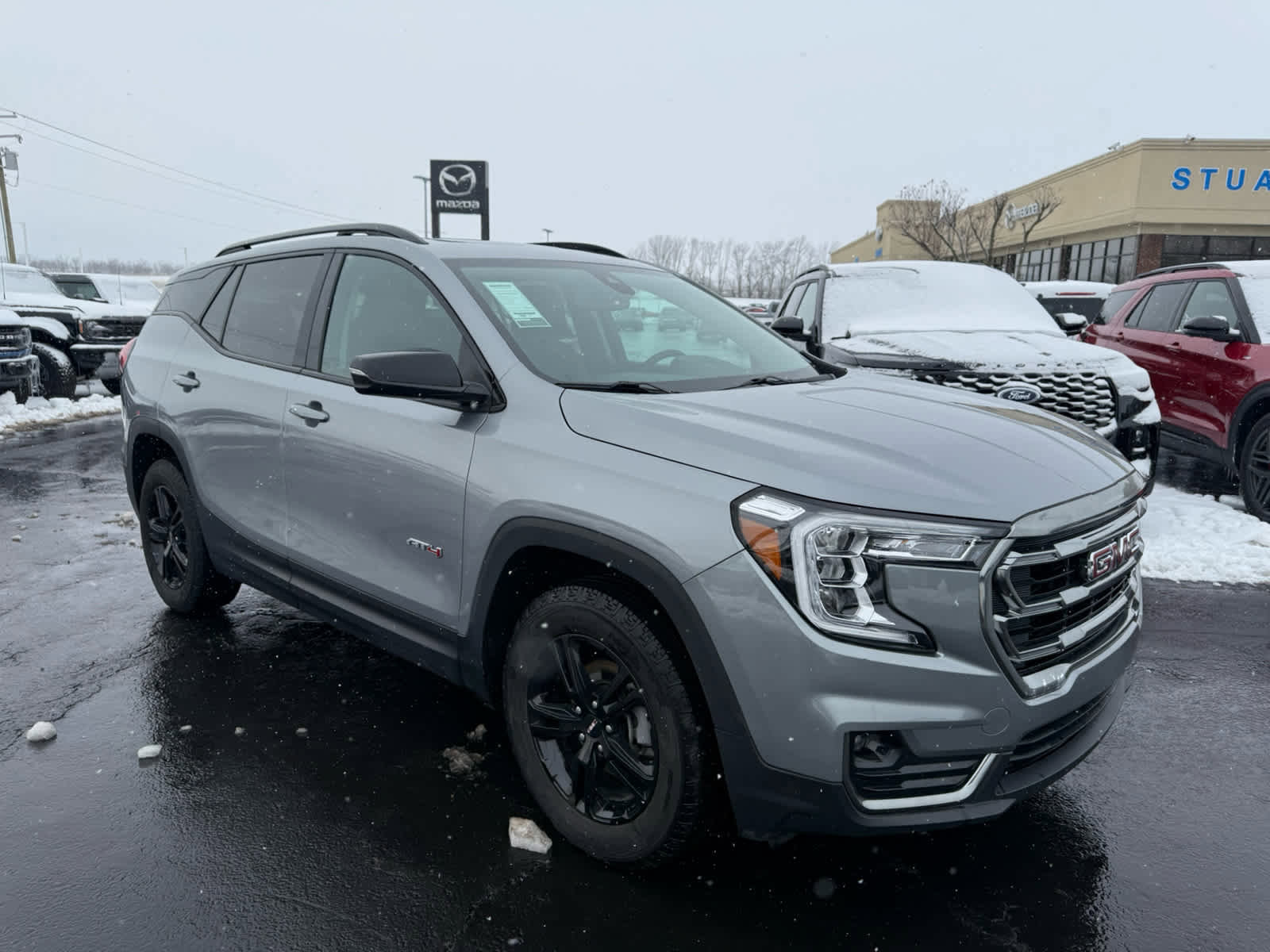 Used 2024 GMC Terrain AT4