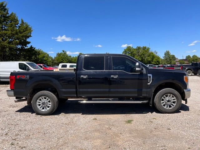 Used 2017 Ford F250 XLT w/ XLT Value Package AWD/4WD image 8