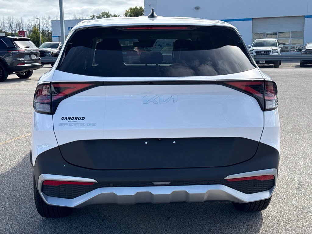 Used 2023 Kia Sportage EX FWD image 4