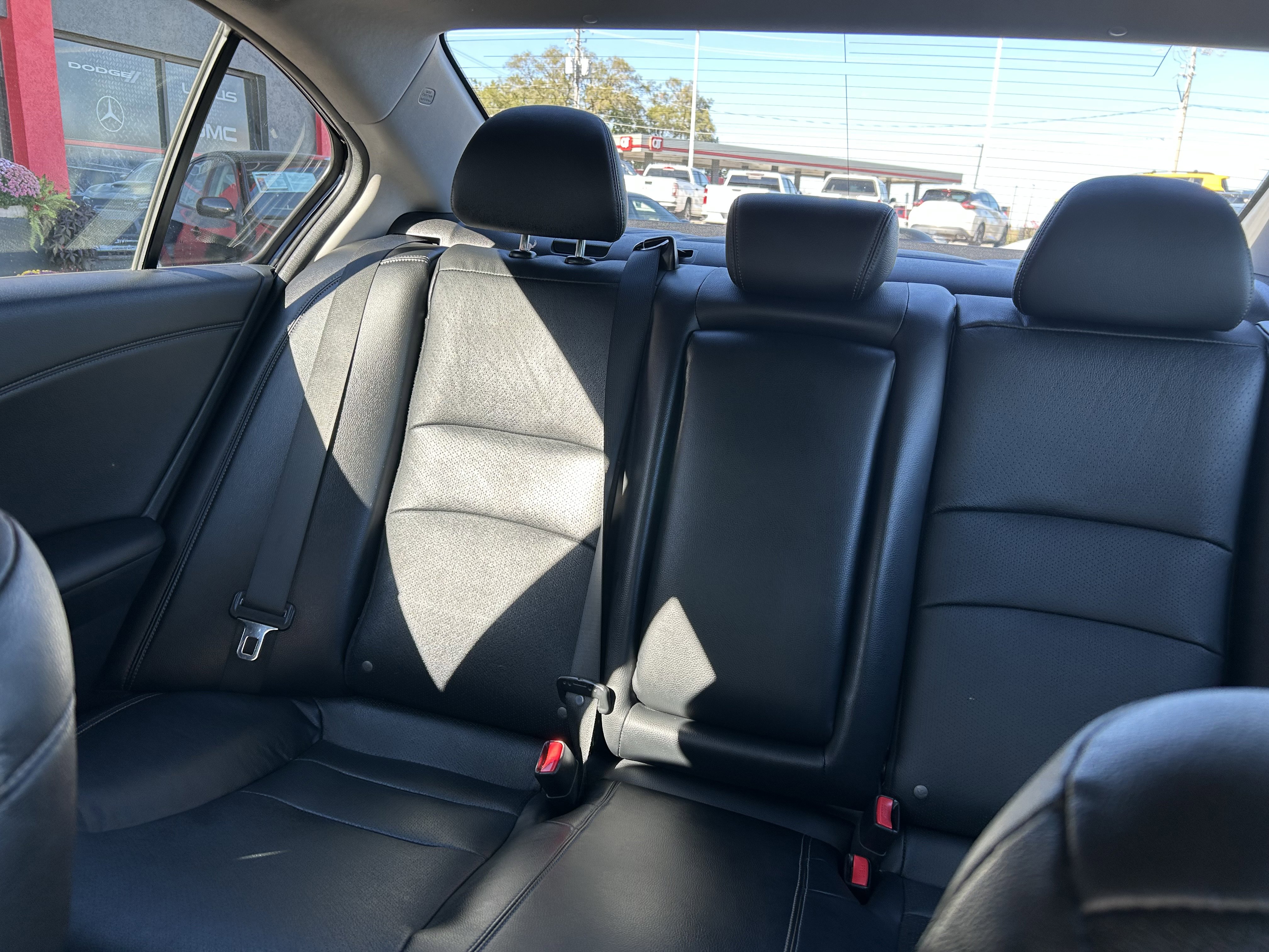 Used 2017 Honda Accord EX-L image 8