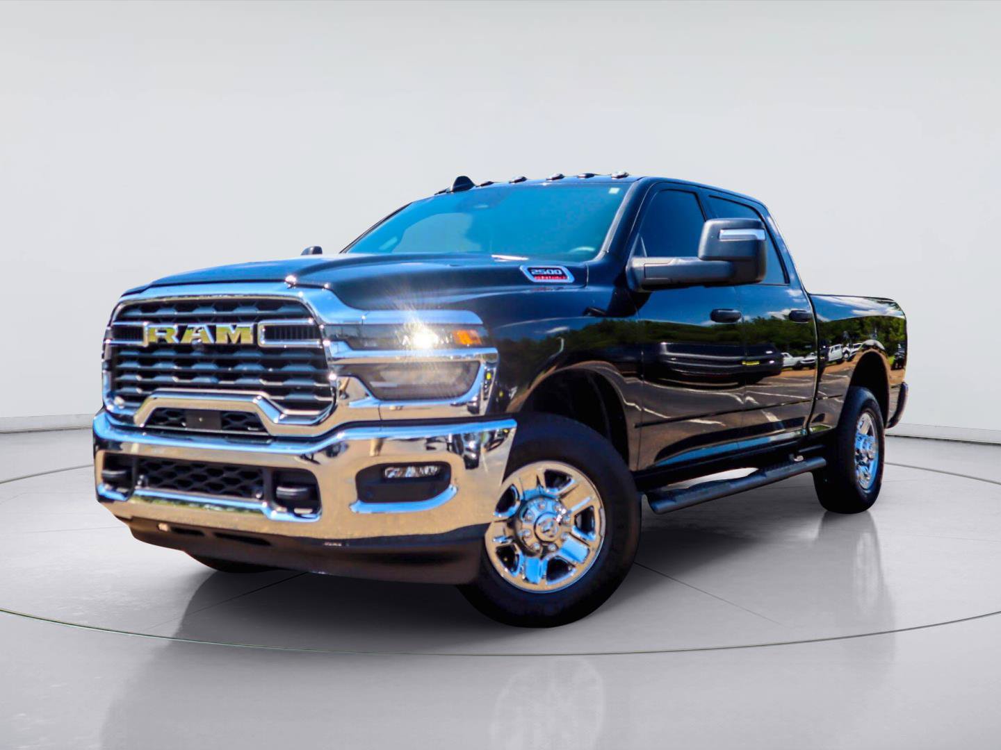 Used 2026 RAM 2500 Tradesman RWD video 1