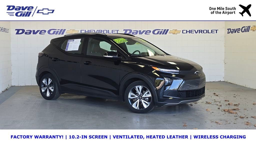 Certified 2022 Chevrolet Bolt EUV LT w/ Convenience Package image 1