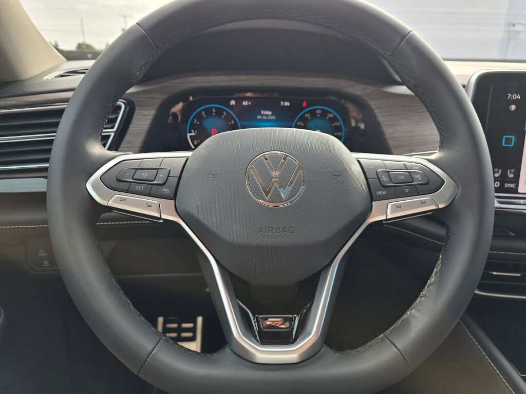 New 2026 Volkswagen Atlas SEL Premium R-Line image 23