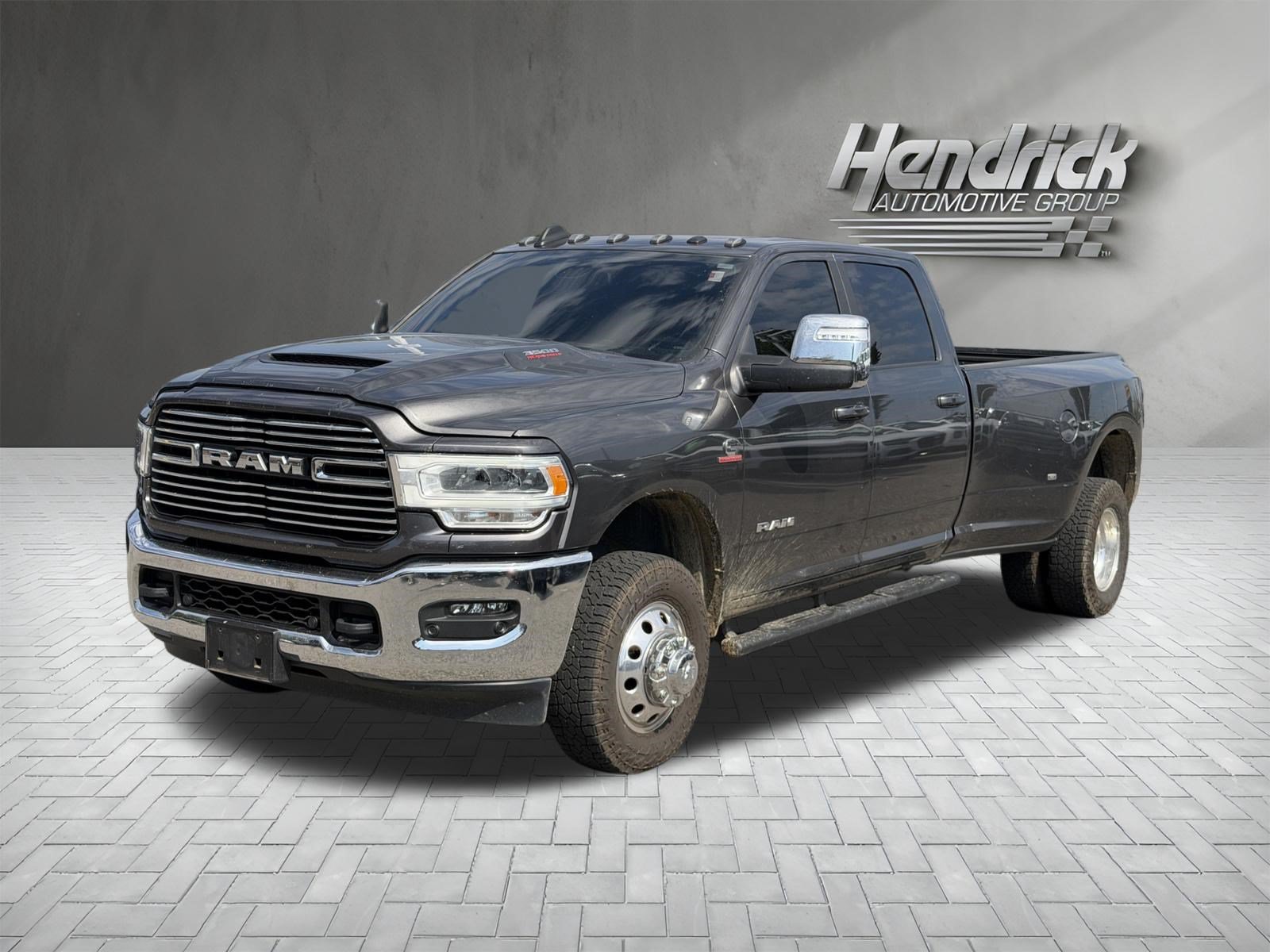 Used 2023 RAM 3500 Laramie AWD/4WD image 5