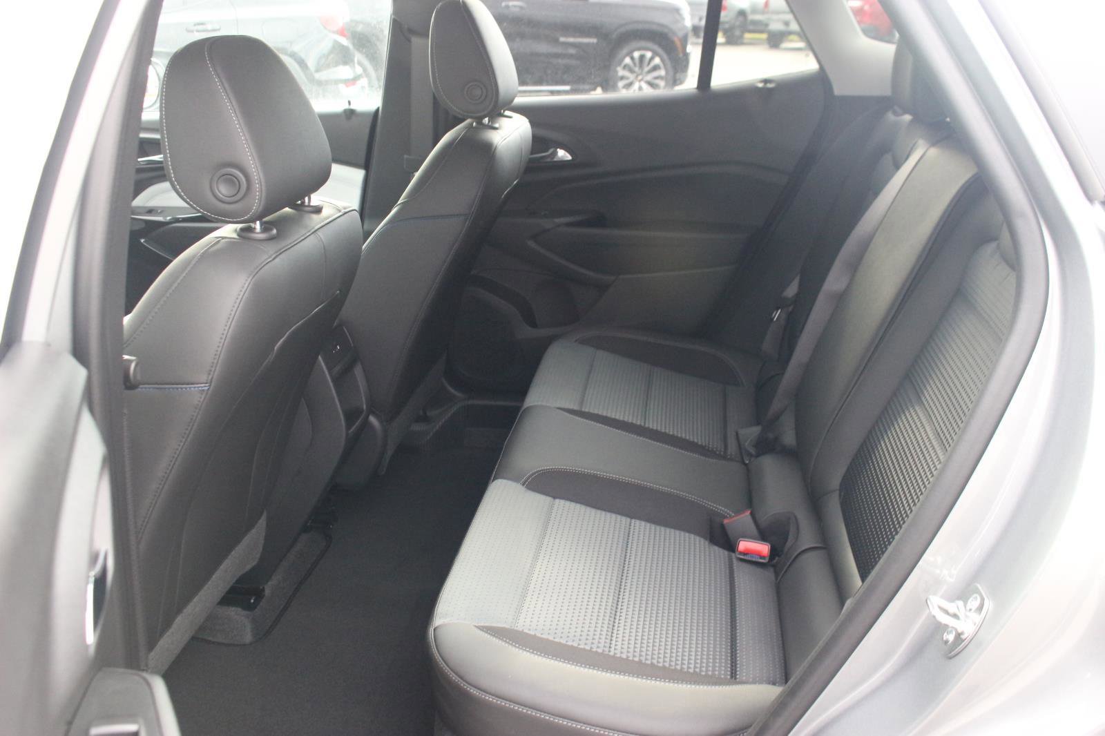 New 2026 Chevrolet Trax LT w/ Driver Confidence Package image 10