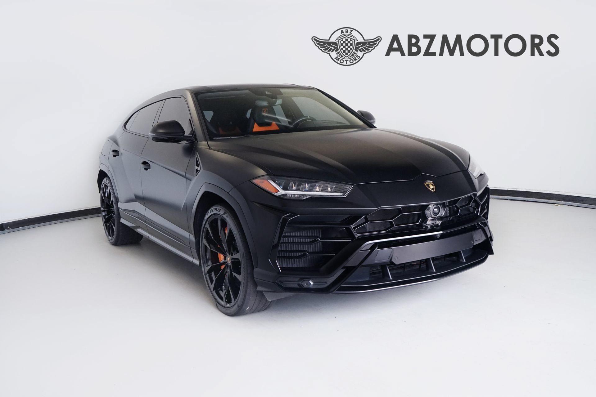 Used 2022 Lamborghini Urus AWD/4WD video 1