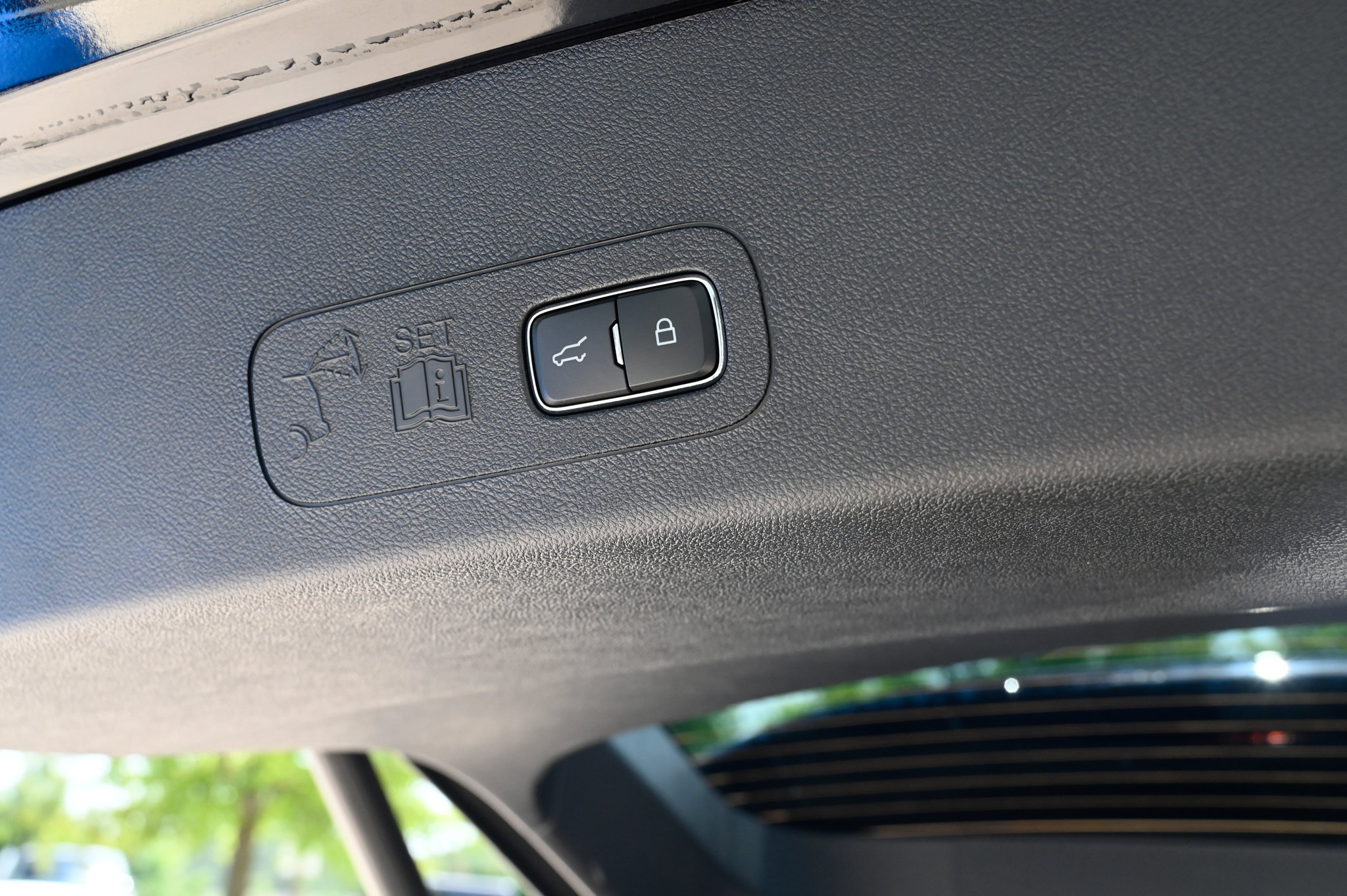 Used 2026 Lincoln Aviator Reserve AWD/4WD image 48