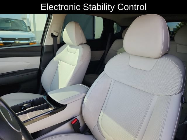Used 2025 Hyundai Tucson SEL AWD/4WD image 22