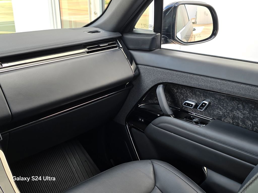 Used 2024 Land Rover Range Rover Sport Dynamic SE image 20