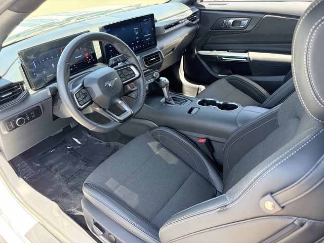 Used 2026 Ford Mustang GT RWD image 5