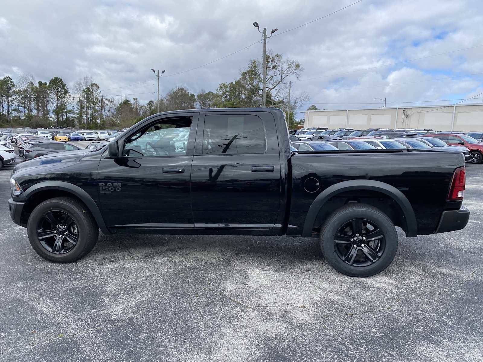 Used 2024 RAM 1500 Classic Warlock image 8