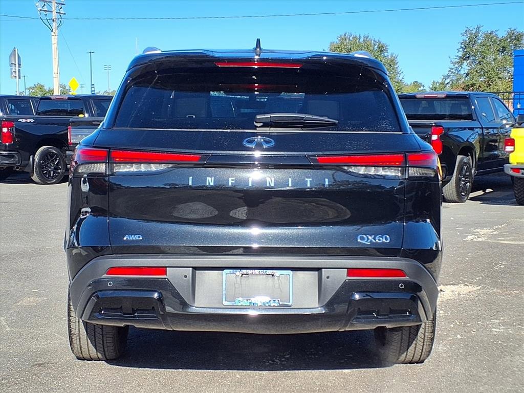 Used 2024 INFINITI QX60 Luxe image 6