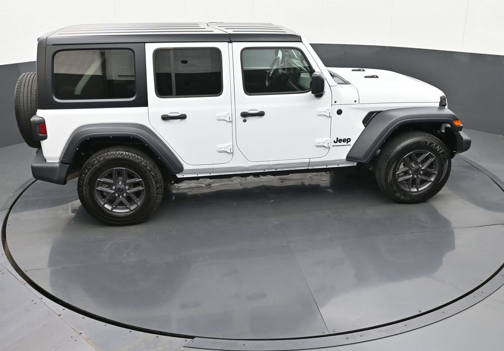 Used 2024 Jeep Wrangler Sport S image 45