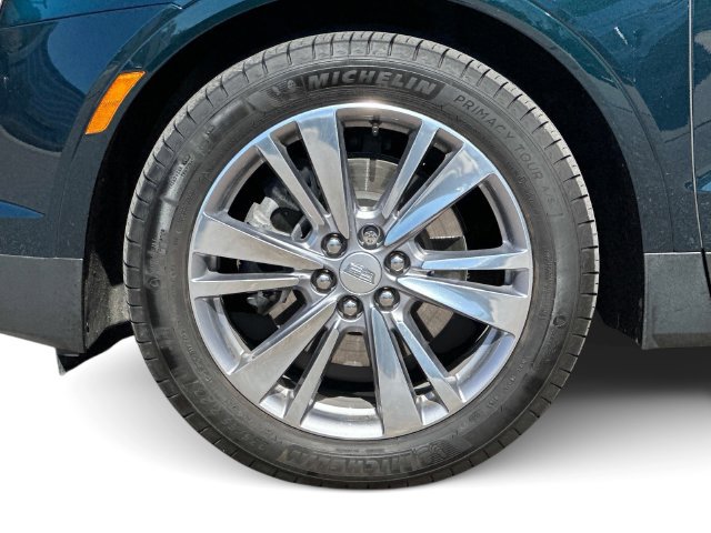 Used 2024 Cadillac XT5 Premium Luxury w/ LPO, Floor Liner Package AWD/4WD image 10
