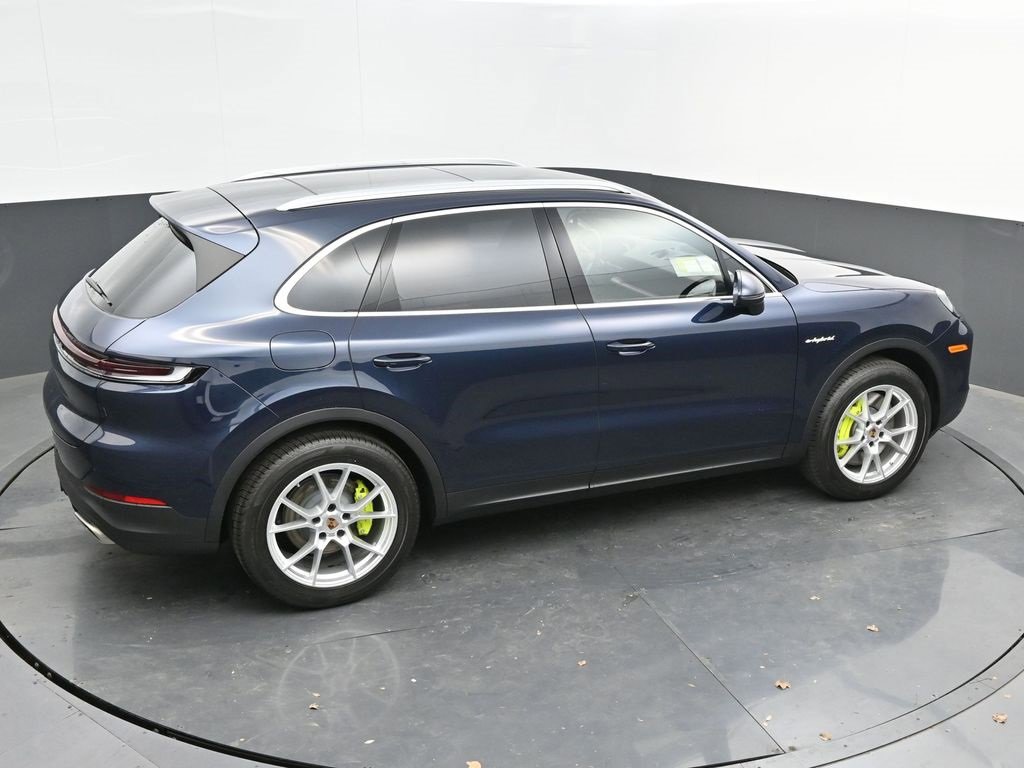New 2025 Porsche Cayenne E-Hybrid image 43