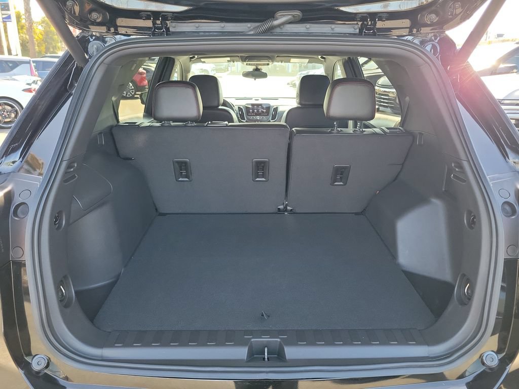 Used 2023 Chevrolet Equinox RS FWD image 21