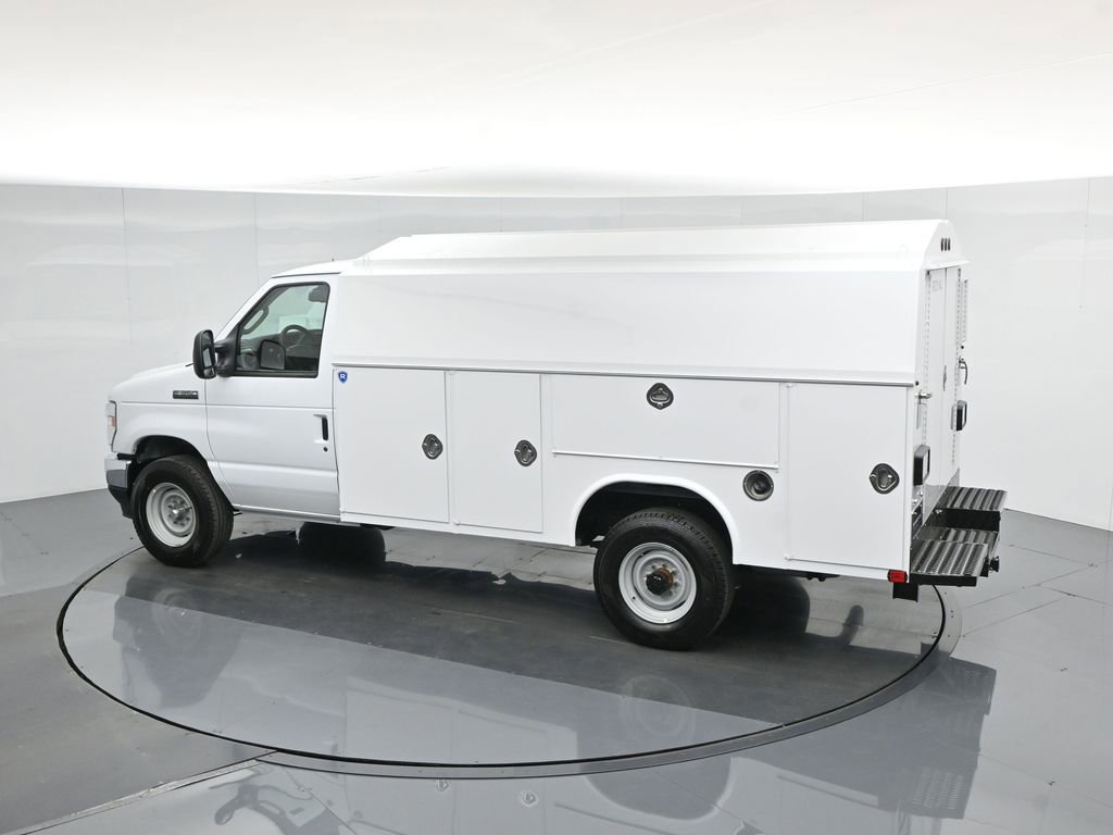 New 2026 Ford E-350 and Econoline 350 Super Duty w/ Power Equipment Group image 46