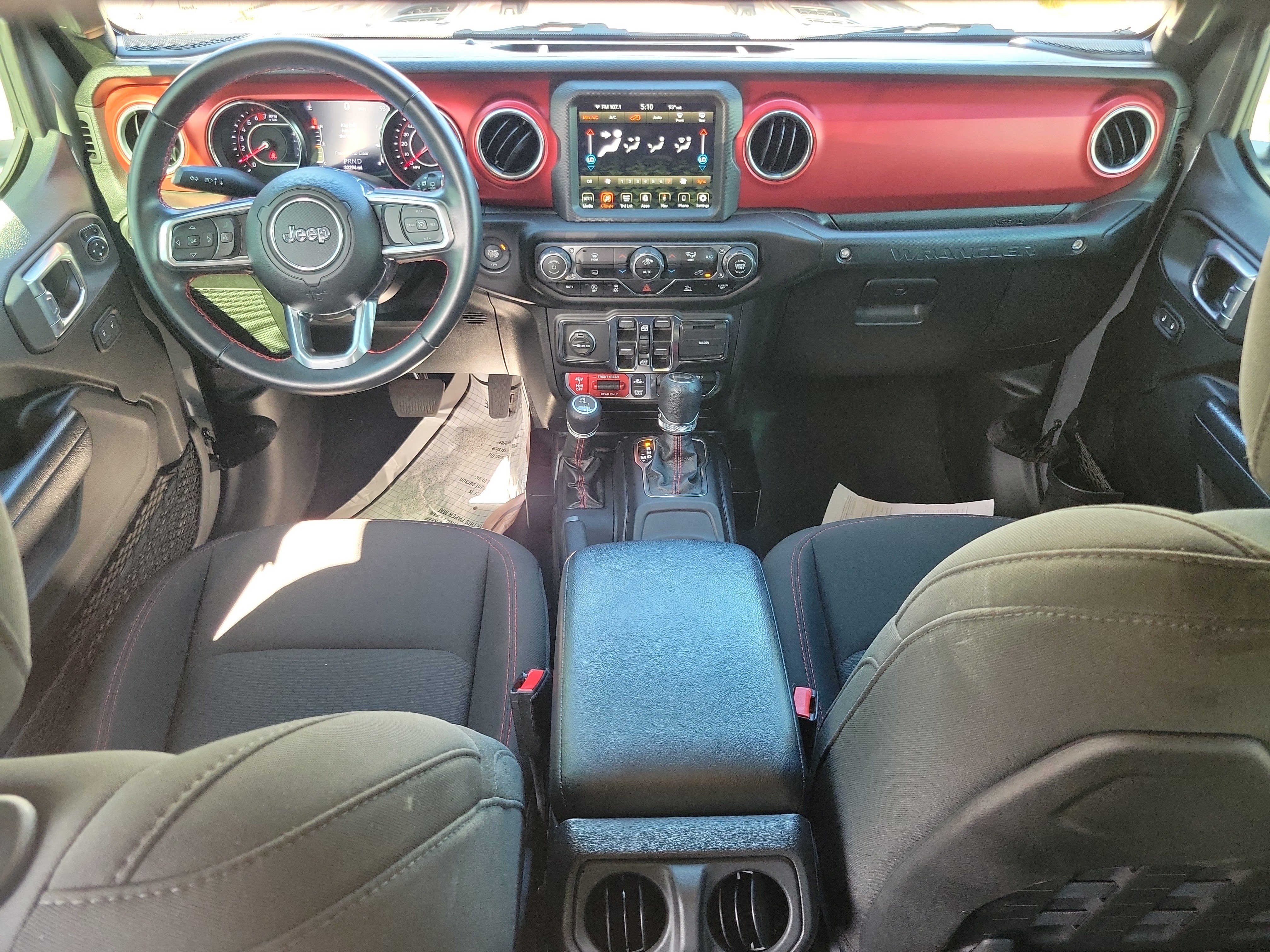 Used 2021 Jeep Wrangler Unlimited Rubicon AWD/4WD image 9