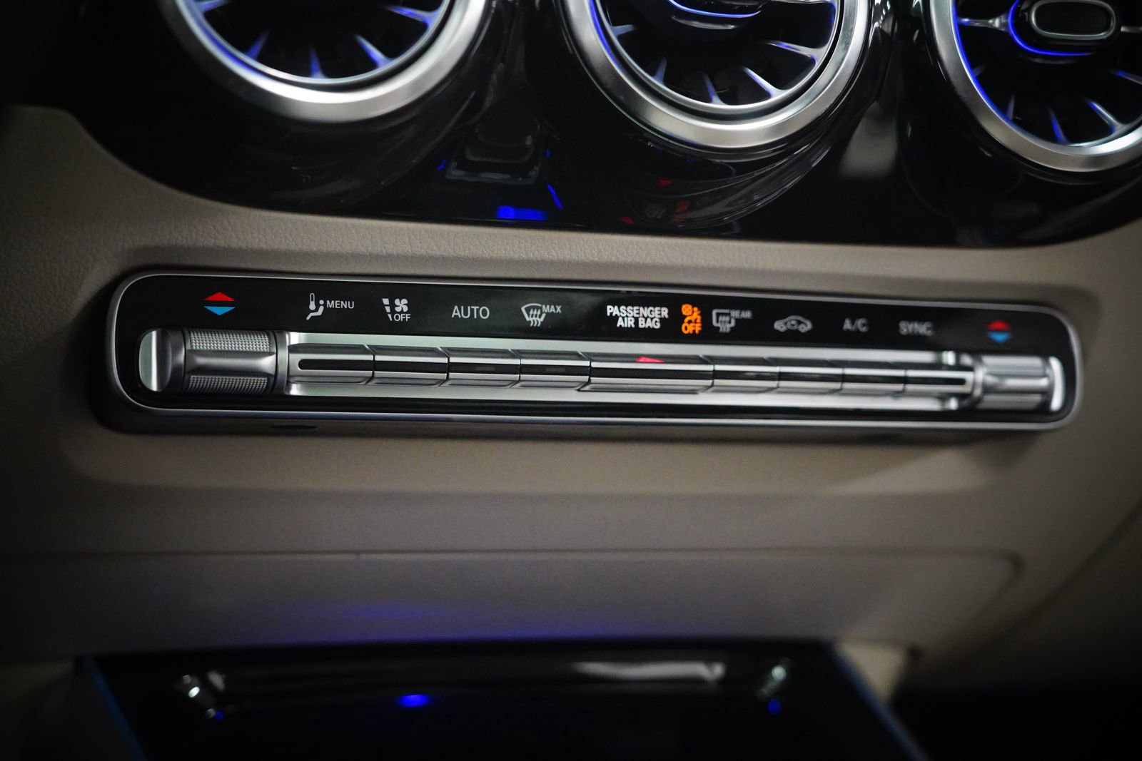 New 2026 Mercedes-Benz GLA 250 4MATIC image 28