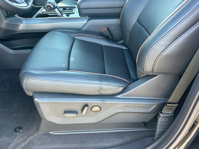 New 2025 Ford F150 Lariat w/ Equipment Group 501A Mid image 12