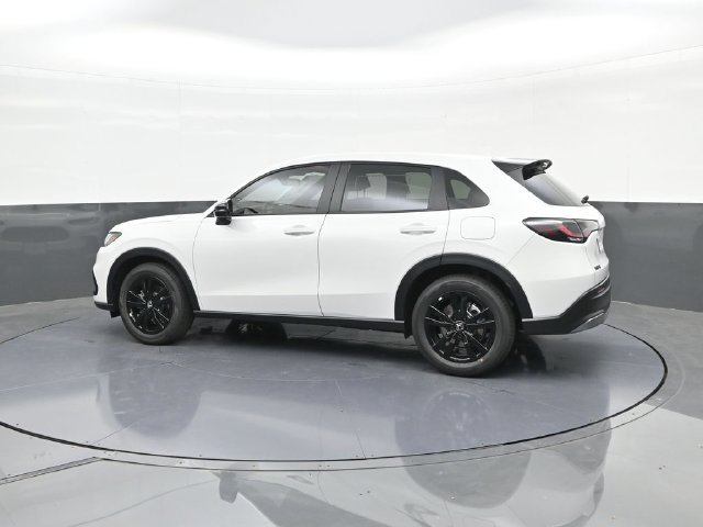 New 2027 Honda HR-V Sport image 5