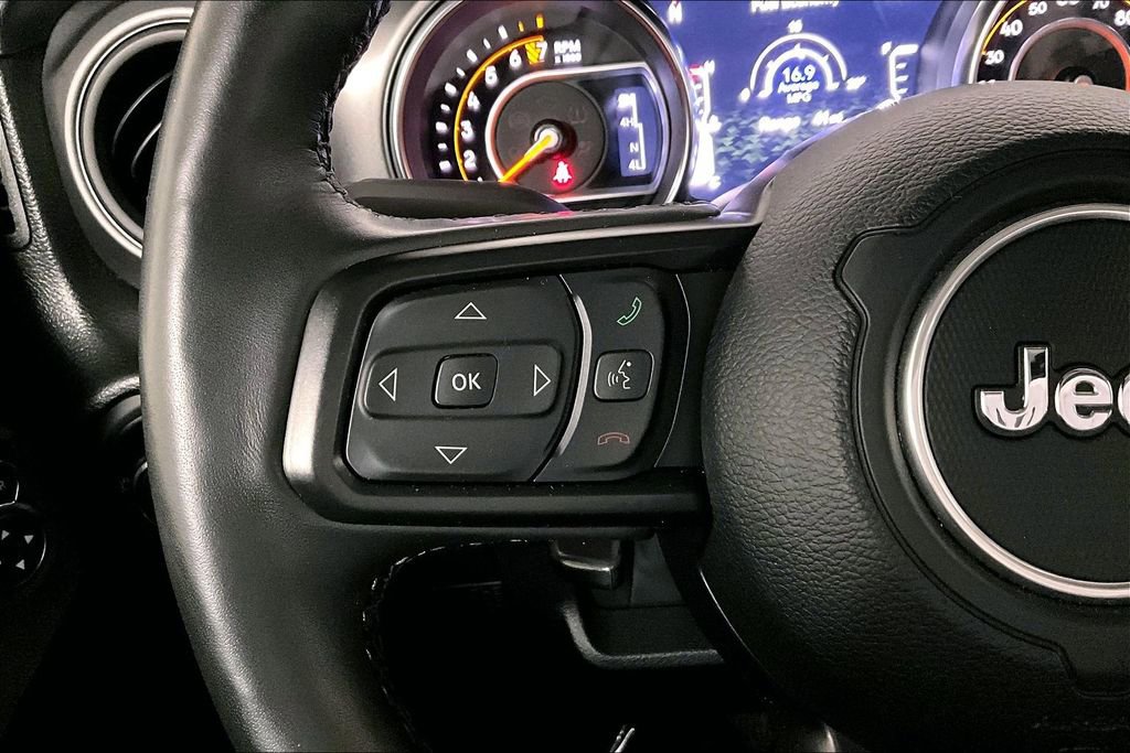 Used 2023 Jeep Gladiator Willys image 18