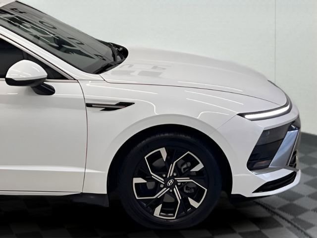 Used 2024 Hyundai Sonata SEL AWD/4WD image 9