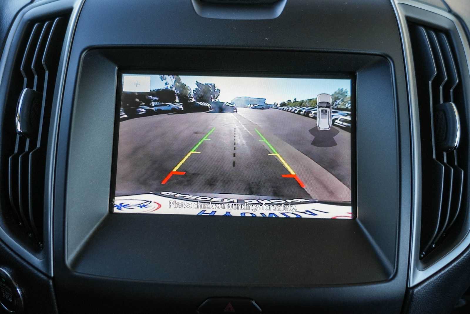 Used 2020 Ford Edge SE w/ Cargo Accessory Package AWD/4WD image 24