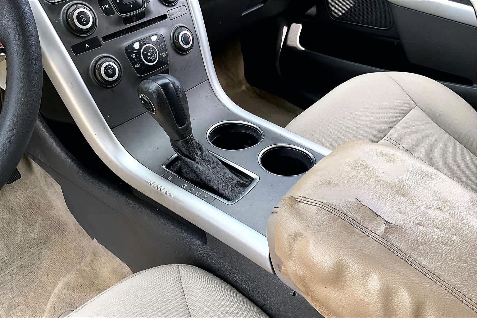 Used 2012 Ford Edge SE image 14