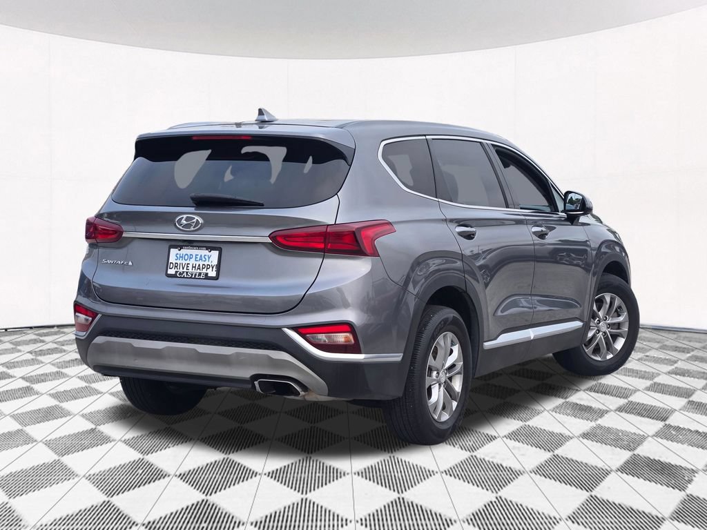 Used 2019 Hyundai Santa Fe SEL FWD image 17