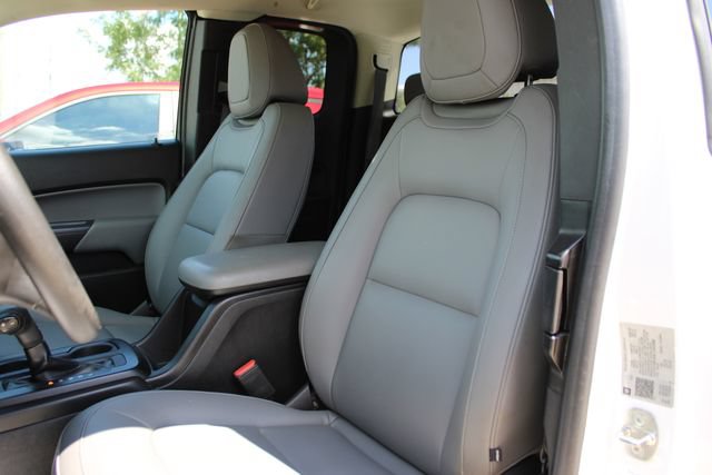 Used 2020 Chevrolet Colorado W/T w/ WT Convenience Package AWD/4WD image 16